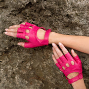 La Spezia Hotpink Leather Driving Gloves